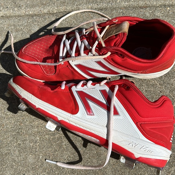Men’s New Balance baseball metal cleats - Picture 2 of 5
